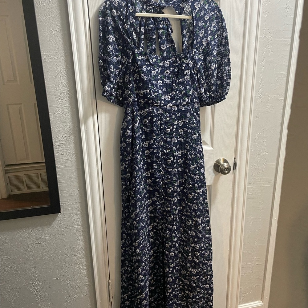 Elegant Navy Floral Dress
